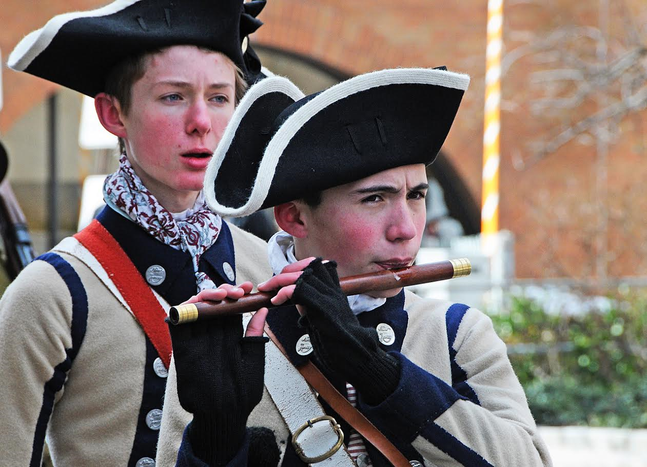 2017 St. Patricks Day Parade colonial flutist